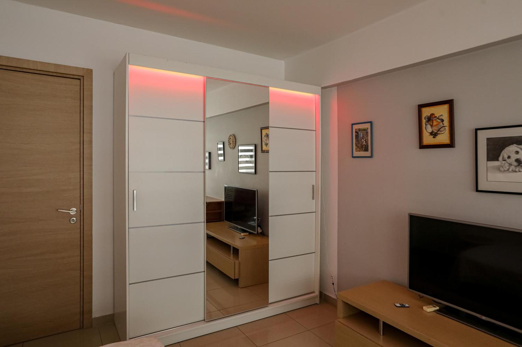 Lovely Bedroom In Shared Apartment Oroklini Экстерьер фото